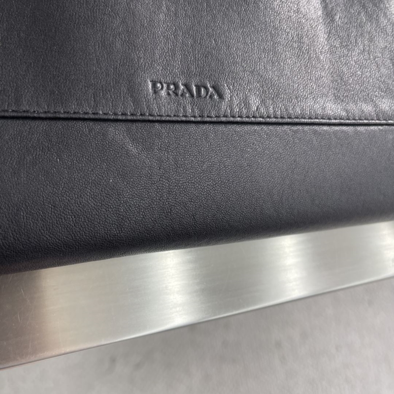 Pra*a outwear